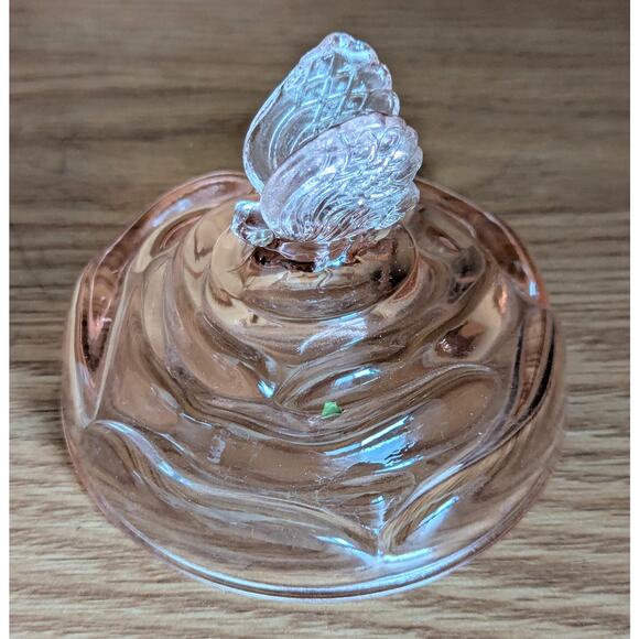 Fenton Dusty Rose Covered Candy / Trinket Dish - Cabbage Rose w/ Butterfly - Picture 2 of 7